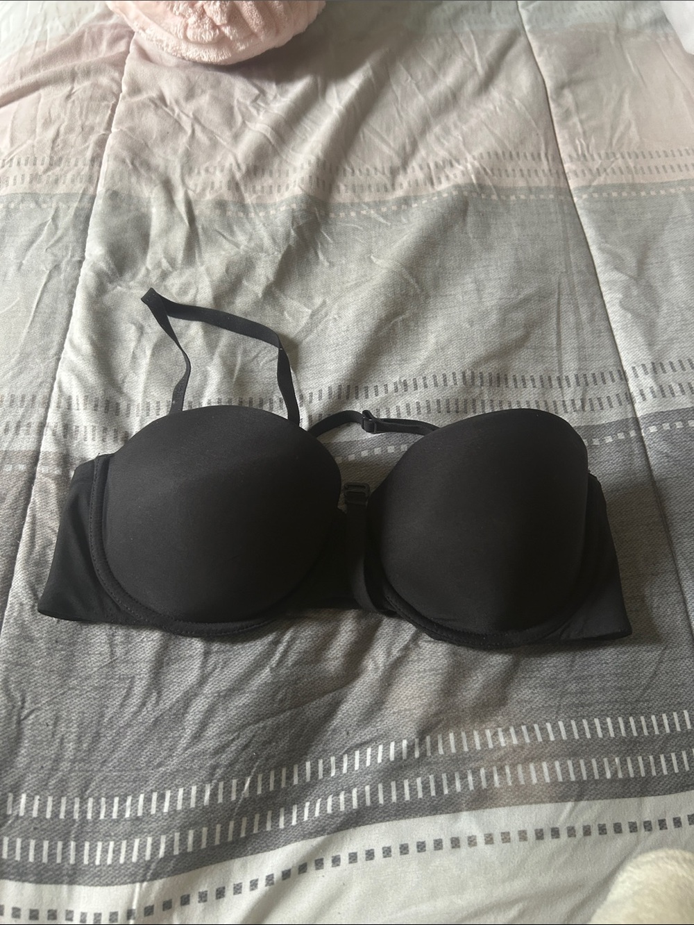Victoria's Secret Black strapless Bra